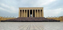 Anıtkabir’de mesafeli tören